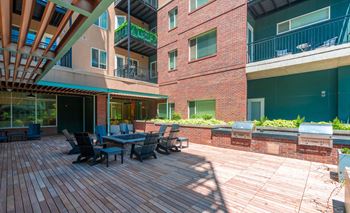 Resident courtyard with firepit and lounge